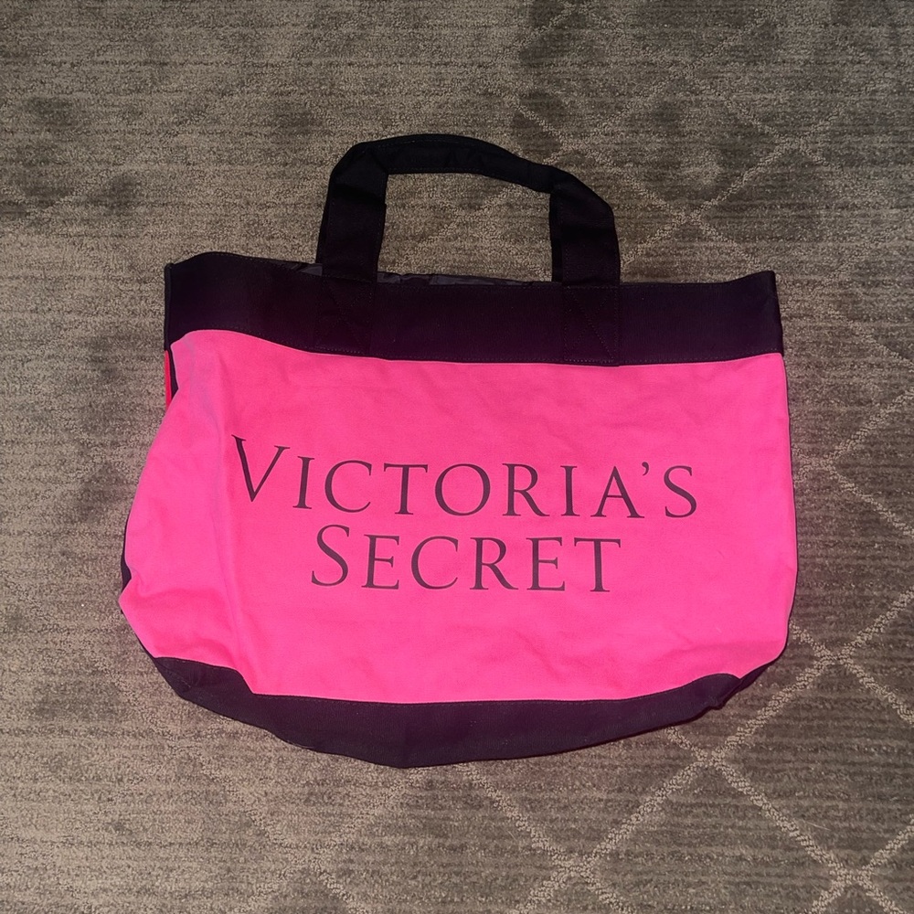 Brand new large Victoria’s Secret tote